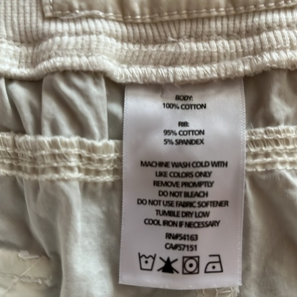 Calvin Klein pants Size L - Picture 8 of 10
